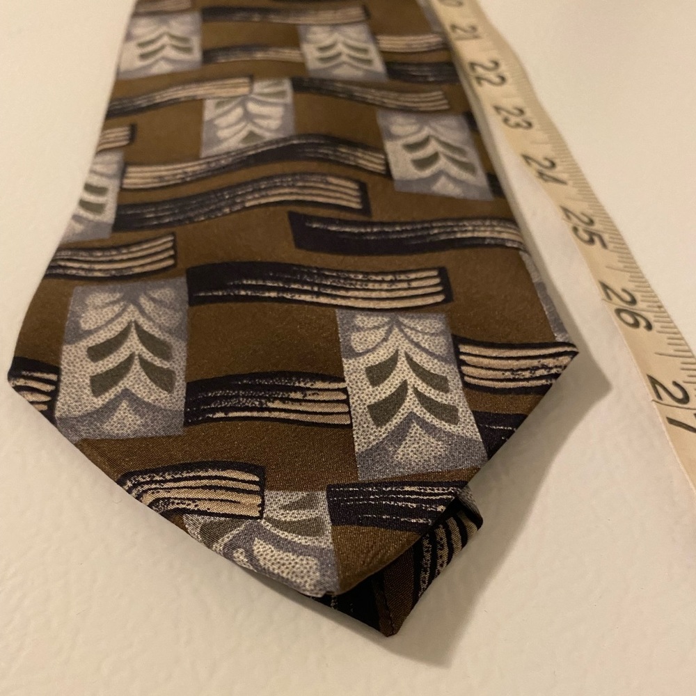 JT Beckett necktie